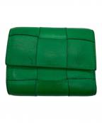 BOTTEGA VENETAボッテガベネタ）の古着「マキシイントレチャート 三つ折り財布」｜グリーン