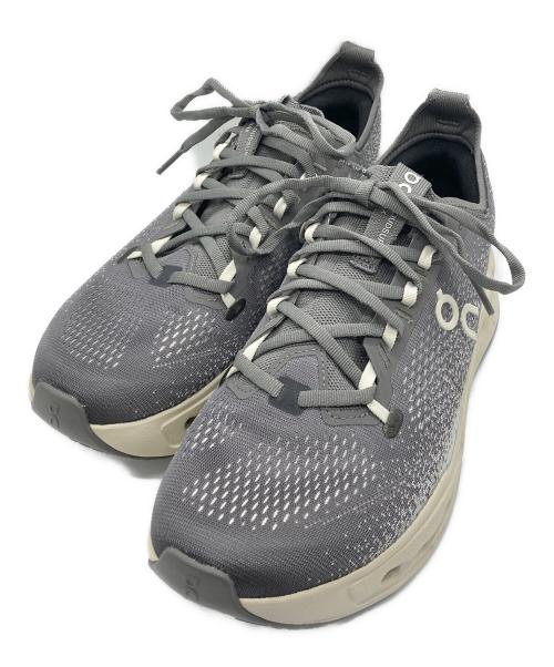 on（オン）On (オン) クラウドサーファー マックス グレー サイズ:27cmの古着・服飾アイテム