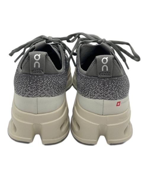 on（オン）On (オン) クラウドサーファー マックス グレー サイズ:27cmの古着・服飾アイテム