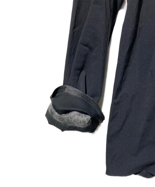 ARC'TERYX VEILANCE（アークテリクスヴェイランス）ARC'TERYX VEILANCE (アークテリクスヴェイランス) Metry LS Shirt ブラック サイズ:Sの古着・服飾アイテム