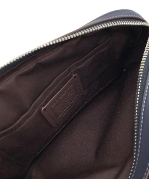 COACH（コーチ）COACH (コーチ) 馬車ロゴカメラショルダーバッグ ネイビーの古着・服飾アイテム