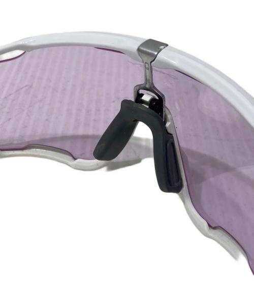 OAKLEY（オークリー）OAKLEY (オークリー) サングラス ホワイト×パープルの古着・服飾アイテム