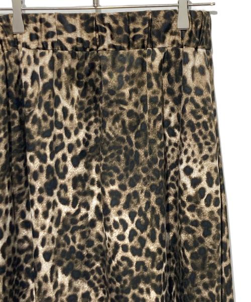 journal standard luxe（ジャーナルスタンダード ラックス）JOURNAL STANDARD LUXE (ジャーナルスタンダード ラックス) マットサテンレオパ マキシスカート ブラウン サイズ:Freeの古着・服飾アイテム