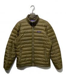 Patagonia（パタゴニア）の古着「Down Sweater」｜カーキ