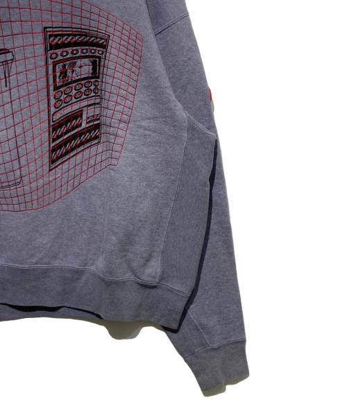 C.E（シーイー）C.E (シーイー) WASTE GRID CREW NECK プリントスウェット グレー サイズ:XLの古着・服飾アイテム