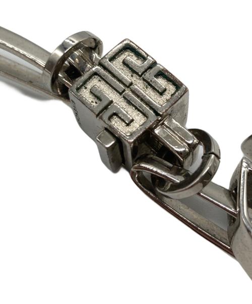 GIVENCHY（ジバンシィ）GIVENCHY (ジバンシィ) ロゴキューブ Gチェーン ネックレス シルバーの古着・服飾アイテム