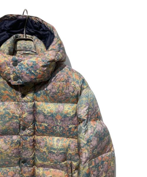 Acne（アクネ）Acne (アクネ) 総柄ダウンジャケット マルチカラー サイズ:44の古着・服飾アイテム