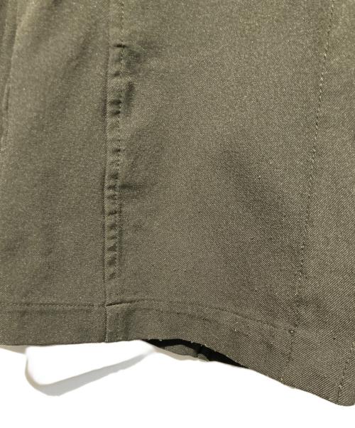 COMME des GARCONS SHIRT（コムデギャルソンシャツ）COMME des GARCONS SHIRT (コムデギャルソンシャツ) 製品染めポリ縮絨ジャケット グリーン サイズ:Ｓの古着・服飾アイテム