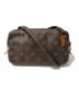 LOUIS VUITTON（ルイ ヴィトン）の古着「ショルダーポーチ　マルリーバンドリエール」｜ブラウン