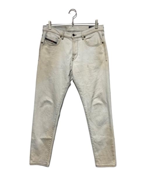 DIESEL（ディーゼル）DIESEL (ディーゼル) デニムパンツ ホワイト サイズ:30の古着・服飾アイテム