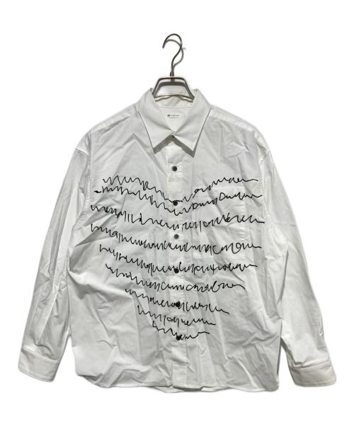 HERALBONY（ヘラルボニー）HERALBONY (ヘラルボニー) レギュラーカラーシャツ「heart-mm2024」 ホワイト サイズ:Mの古着・服飾アイテム