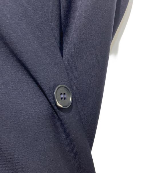 Yves Saint Laurent（イヴサンローラン）Yves Saint Laurent (イヴサンローラン) 3Bテーラードジャケット ネイビー サイズ:50の古着・服飾アイテム
