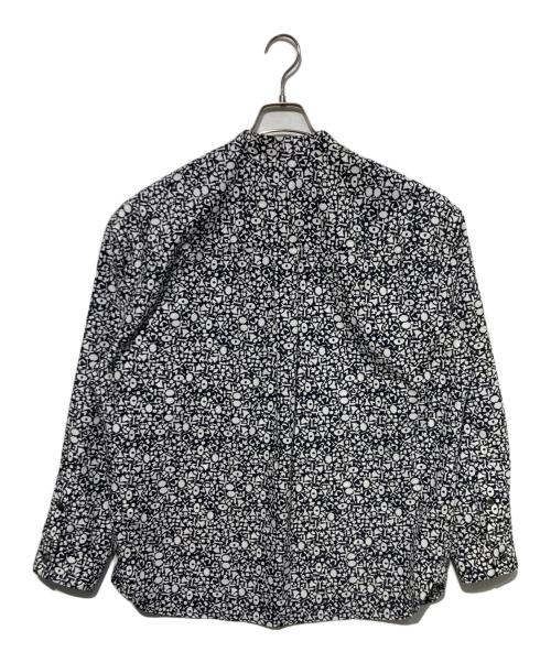 HERALBONY（ヘラルボニー）HERALBONY (ヘラルボニー) ブロードバンドカラーシャツ「かえでのチョキチョキ」 ブラック×ホワイト サイズ:Lの古着・服飾アイテム