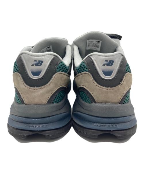 NEW BALANCE（ニューバランス）NEW BALANCE (ニューバランス) ローカットスニーカー グレー×グリーン サイズ:28cmの古着・服飾アイテム