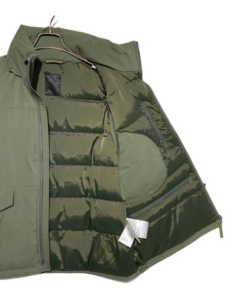 DAIWA PIER39（ダイワ ピア39）DAIWA PIER39 (ダイワ ピア39) TECH PADDING MIL VEST カーキ サイズ:Mの古着・服飾アイテム