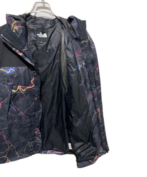 THE NORTH FACE（ザ ノース フェイス）THE NORTH FACE (ザ ノース フェイス) Novelty Mountain Light Jacket ブラック サイズ:XLの古着・服飾アイテム