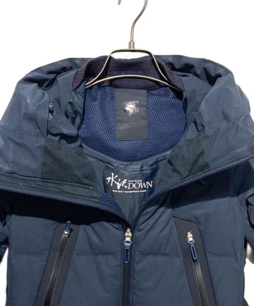 DESCENTE ALLTERRAIN（デザイント オルテライン）DESCENTE ALLTERRAIN (デザイント オルテライン) MOUNTAINEER ダウンジャケット ネイビー サイズ:Mの古着・服飾アイテム