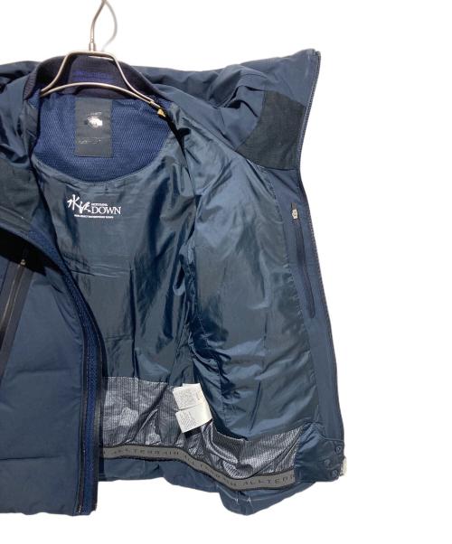 DESCENTE ALLTERRAIN（デザイント オルテライン）DESCENTE ALLTERRAIN (デザイント オルテライン) MOUNTAINEER ダウンジャケット ネイビー サイズ:Mの古着・服飾アイテム
