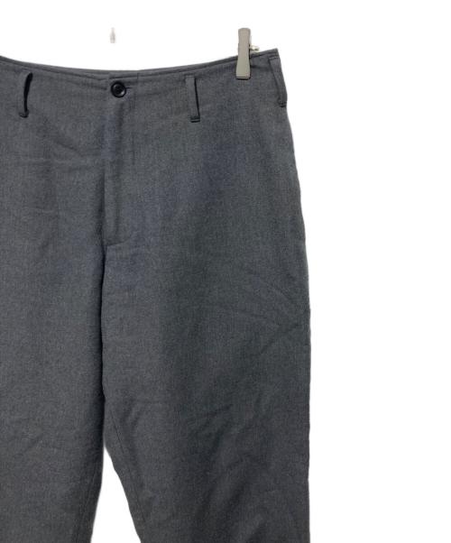 YOHJI YAMAMOTO（ヨウジヤマモト）YOHJI YAMAMOTO (ヨウジヤマモト) W/C TWILL WASHER BELTED PANTS グレー サイズ:3の古着・服飾アイテム