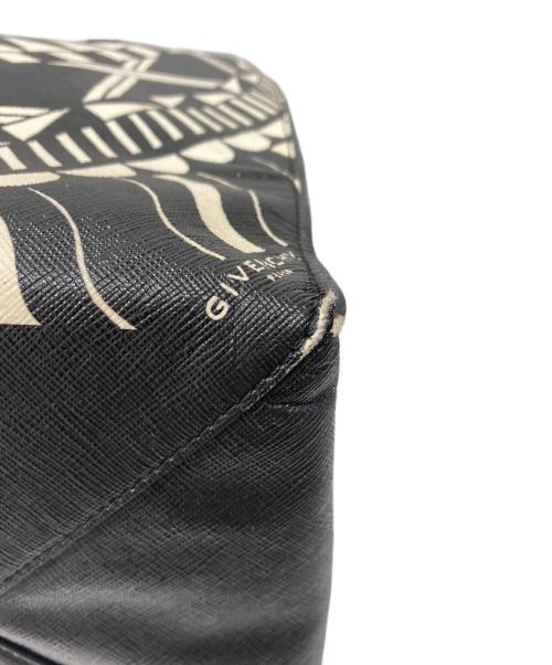 GIVENCHY（ジバンシィ）GIVENCHY (ジバンシィ) Power of Love トートバッグ ブラックの古着・服飾アイテム