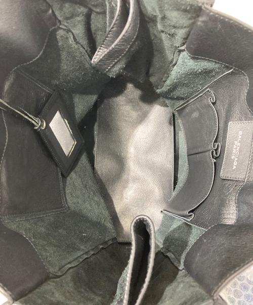 BALENCIAGA（バレンシアガ）BALENCIAGA (バレンシアガ) ペーパー トートバッグ ブラックの古着・服飾アイテム