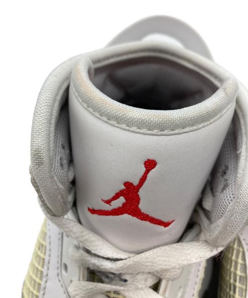 NIKE（ナイキ）NIKE (ナイキ) Jordan Mars 270 GS ミッドカットスニーカー　ジョーダン　マーズ　270　GS　ミッドカットスニーカー ホワイト×レッド サイズ:24㎝の古着・服飾アイテム