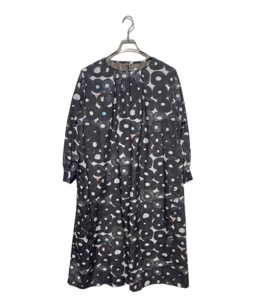 HERALBONY（ヘラルボニー）HERALBONY (ヘラルボニー) クルーネックワンピース「（無題）（丸）」 グレー×ブラック サイズ:Freeの古着・服飾アイテム