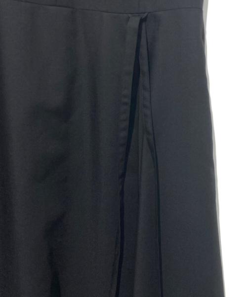 HERALBONY（ヘラルボニー）HERALBONY (ヘラルボニー) スカーフアタッチメントワンピース ブラック サイズ:Sの古着・服飾アイテム