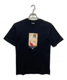 stussy（ステューシー）の古着「プリントTシャツ」｜ブラック
