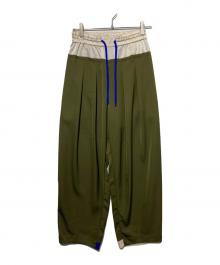 OMMO（オーエムエムオー）の古着「BOLCKING EASY TUCK PT」｜ベージュ オリーブ