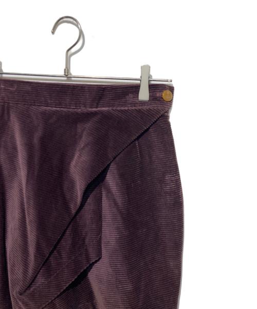 Vivienne Westwood（ヴィヴィアンウエストウッド）Vivienne Westwood (ヴィヴィアンウエストウッド) コーデュロイミニスカート パープル サイズ:42の古着・服飾アイテム