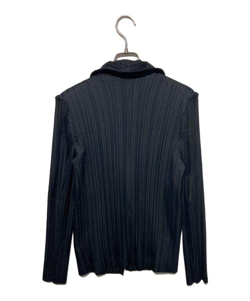 ISSEY MIYAKE FETE A-POC（イッセイミヤケフェット）ISSEY MIYAKE FETE A-POC (イッセイミヤケフェット) プリーツジャケット ブラック サイズ:2の古着・服飾アイテム