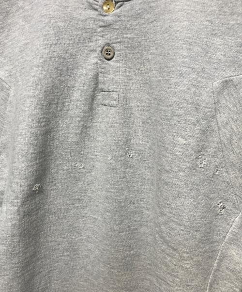 Maison Margiela（メゾンマルジェラ）Maison Margiela (メゾンマルジェラ) Invitation ダメージ スウェットシャツ グレー サイズ:Sの古着・服飾アイテム