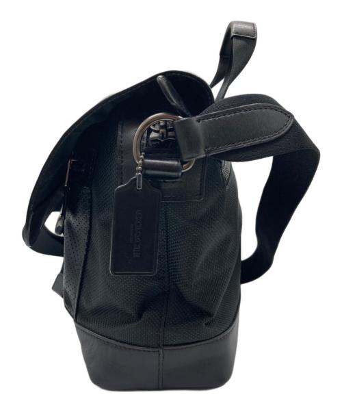 COACH（コーチ）COACH (コーチ) TERRAIN BIKE BAG MM メッセンジャーバッグ ブラックの古着・服飾アイテム