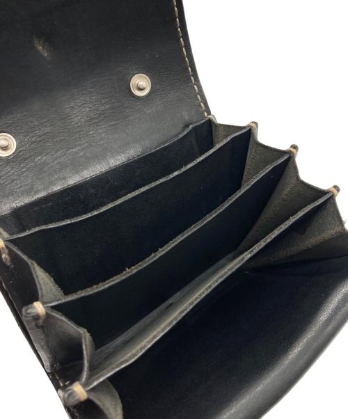 LUCKY JOHN（ラッキージョン）LUCKY JOHN (ラッキージョン) コンチョ レザーショルダーウォレット ブラックの古着・服飾アイテム