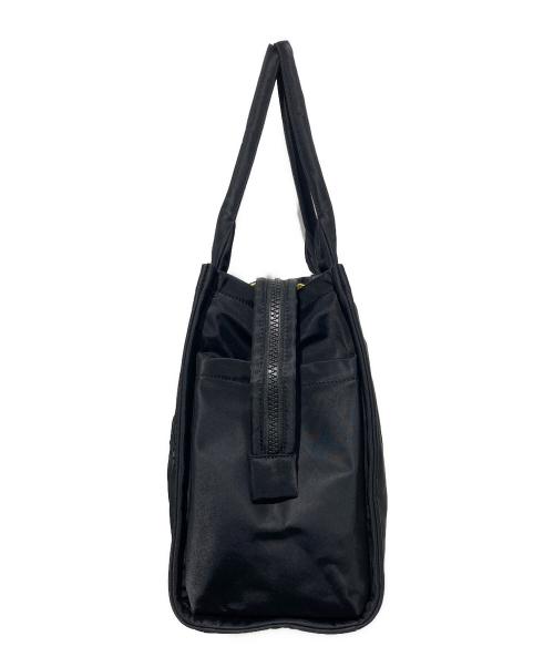 MARC JACOBS（マークジェイコブス）MARC JACOBS (マークジェイコブス) ザ パフィー ナイロン トート バッグ ラージ ブラックの古着・服飾アイテム