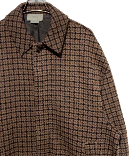 YOKE（ヨーク）YOKE (ヨーク) DOUBLE JQUARD KNIT BALCOLLAR COAT ブラウン サイズ:Mの古着・服飾アイテム