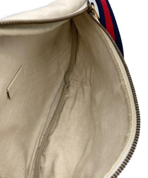 GUCCI（グッチ）GUCCI (グッチ) グッチ プリントベルトバッグ ホワイトの古着・服飾アイテム