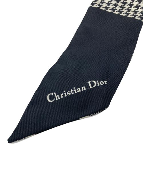 Christian Dior（クリスチャン ディオール）Christian Dior (クリスチャン ディオール) 30 Montaigne ミッツァ シルクスカーフ ブラックの古着・服飾アイテム