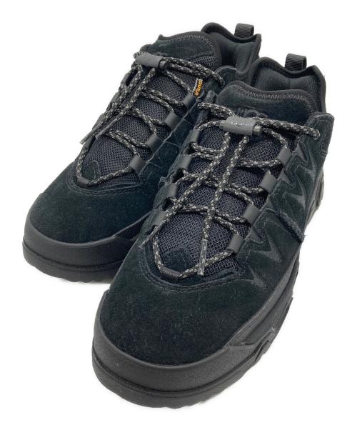 UGG（アグ）UGG (アグ) CAPTRAIL LOW ローカットスニーカー ブラック サイズ:24cmの古着・服飾アイテム