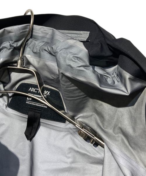 ARC'TERYX（アークテリクス）ARC'TERYX (アークテリクス) BETA JACKET ベータジャケット ブラック サイズ:Sの古着・服飾アイテム
