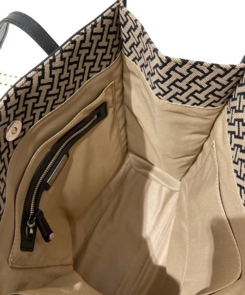 IACUCCI（イアクッチ）IACUCCI (イアクッチ) RUGA モノグララムトートバッグ ベージュの古着・服飾アイテム