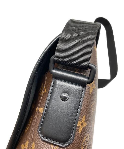 LOUIS VUITTON（ルイ ヴィトン）LOUIS VUITTON (ルイ ヴィトン) マグネティック・メッセンジャー ブラウンの古着・服飾アイテム