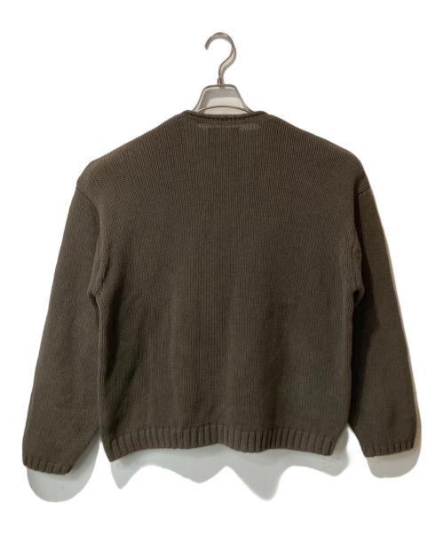 stussy（ステューシー）stussy (ステューシー) EMBROIDERED V-NECK LOGO SWEATER ブラウン サイズ:Mの古着・服飾アイテム