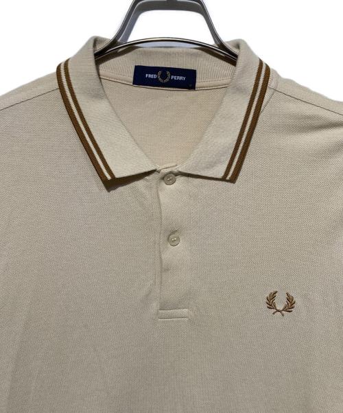 FRED PERRY（フレッドペリー）FRED PERRY (フレッドペリー) ロングスリーブポロシャツ ベージュ サイズ:Ｍの古着・服飾アイテム