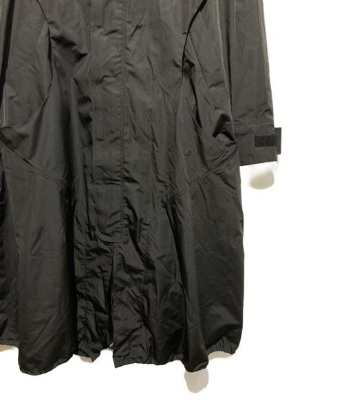 UN3D.（アンスリード）UN3D. (アンスリード) 2WAY HOOD LIGHT CT ブラック サイズ:38の古着・服飾アイテム