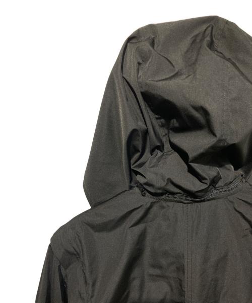 UN3D.（アンスリード）UN3D. (アンスリード) 2WAY HOOD LIGHT CT ブラック サイズ:38の古着・服飾アイテム