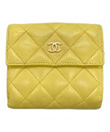 CHANEL（シャネル）の古着「マトラッセ 三つ折り財布」｜イエロー