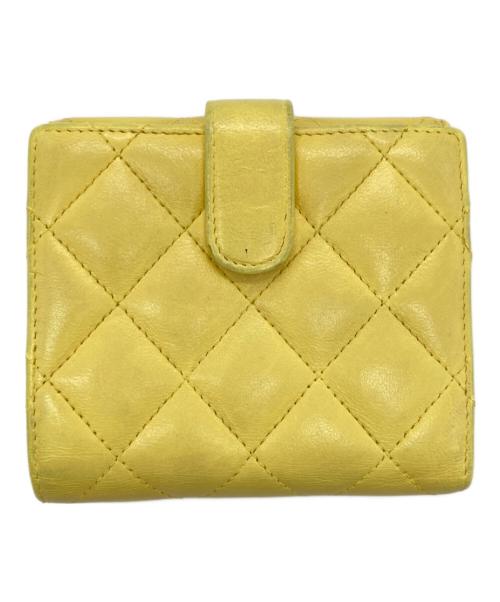 CHANEL（シャネル）CHANEL (シャネル) マトラッセ 三つ折り財布 イエローの古着・服飾アイテム