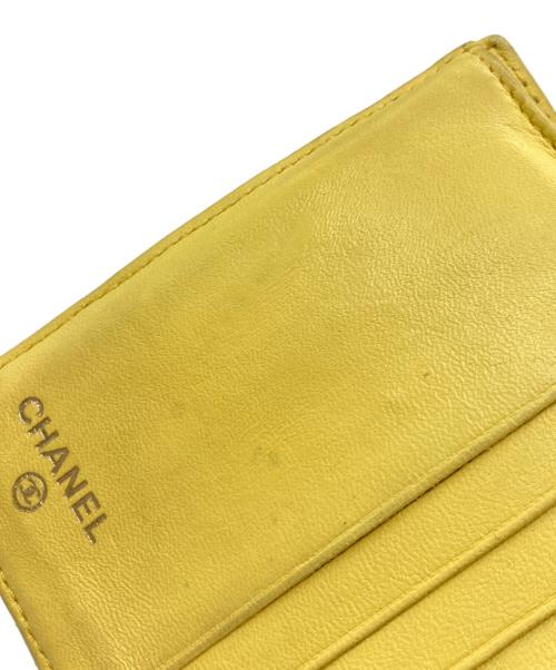 CHANEL（シャネル）CHANEL (シャネル) マトラッセ 三つ折り財布 イエローの古着・服飾アイテム